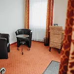 Am Wallgraben 3*